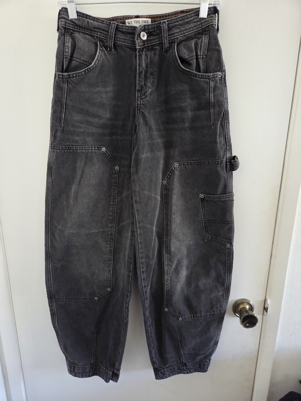 We The Free Loren Carpenter Barrel Jeans Black Free People Size 24